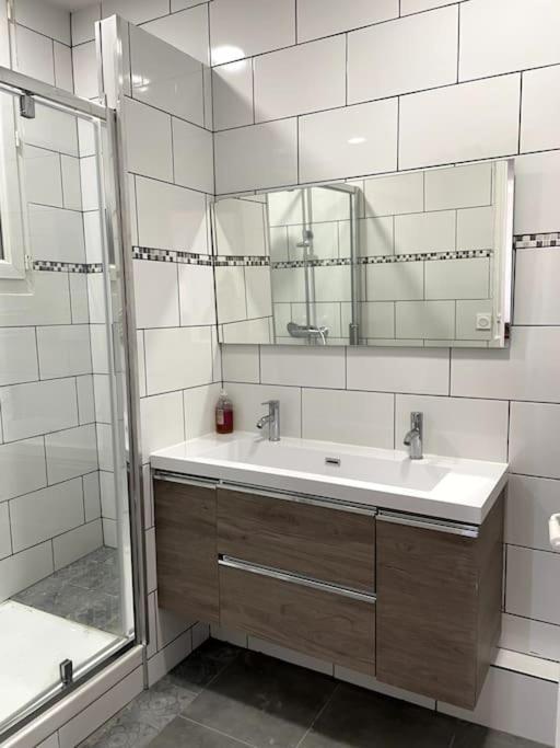 Le Triomphe Logement Central, 8 Pax 3 Chambres มาร์กเซย ภายนอก รูปภาพ